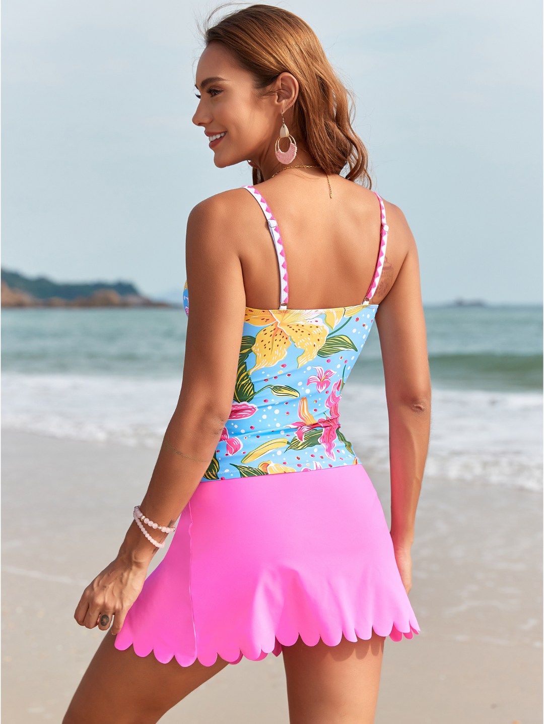 Tropical Pink Floral Print Tankini Set with Scalloped Skirt
